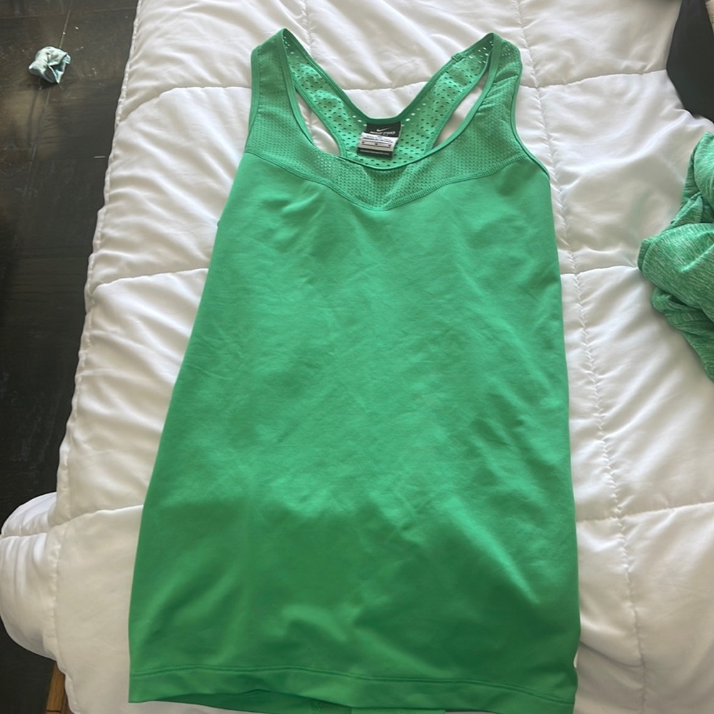 Nike racer back tank